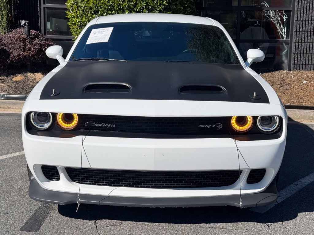 Used 2020 Dodge Challenger SRT Hellcat w/ Plus Package RWD image 4