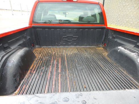 Used 2004 Chevrolet Silverado 1500 W/T image 7