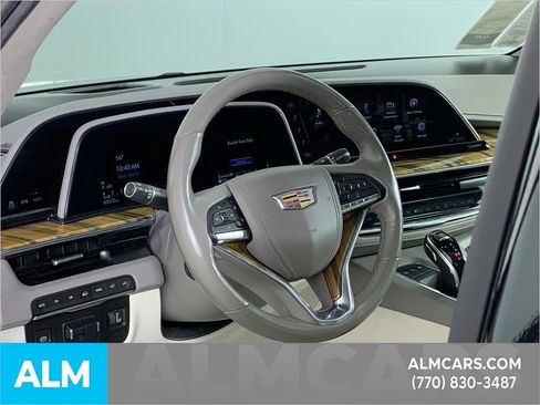 Used 2021 Cadillac Escalade Premium Luxury Platinum image 8