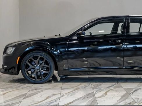 Used 2021 Chrysler 300 S RWD image 15