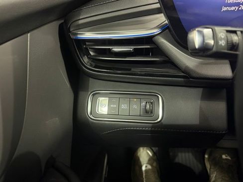 New 2026 Buick Enclave Preferred image 18