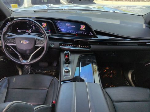 Used 2024 Cadillac Escalade ESV Sport w/ Heavy-Duty Trailer Package RWD image 15
