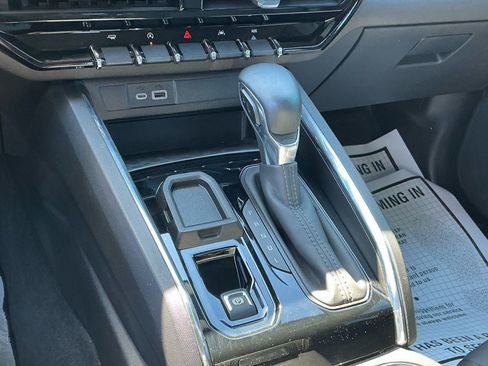 Certified 2024 GMC Canyon Elevation w/ Elevation Premium Package image 43