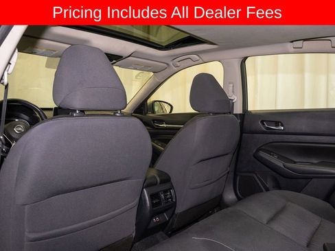 Used 2019 Nissan Altima 2.5 SV FWD image 9
