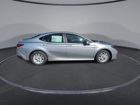 New 2026 Toyota Camry LE image 18