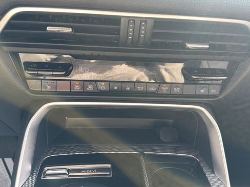 Used 2024 MAZDA CX-90 3.3 Turbo w/ Premium Package AWD/4WD image 19