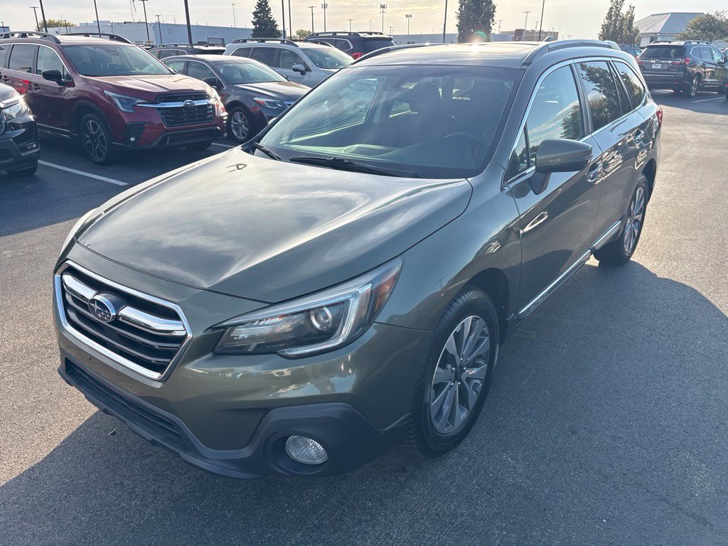 Used 2019 Subaru Outback 2.5i Touring w/ Popular Package #3A AWD/4WD image 4