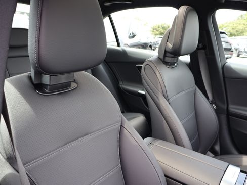 Certified 2025 Mercedes-Benz C 300 Sedan image 30