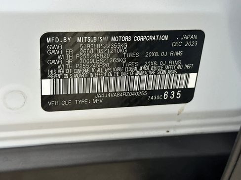 Used 2024 Mitsubishi Outlander SE image 29