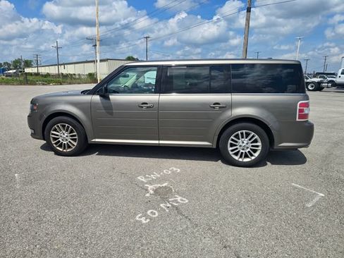 Used 2013 Ford Flex SEL AWD/4WD image 6