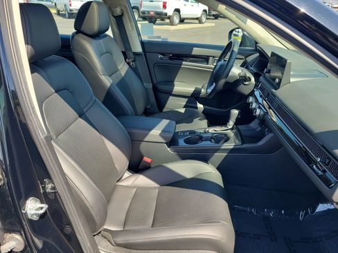 Used 2024 Honda Civic EX-L image 26