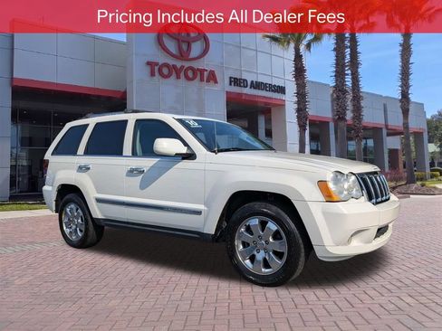 Used 2010 Jeep Grand Cherokee Limited w/ Trailer Tow Group AWD/4WD image 1