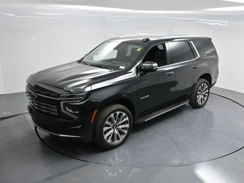 Used 2025 Chevrolet Tahoe High Country image 46