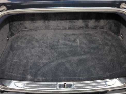Used 2012 Bentley Mulsanne RWD image 30