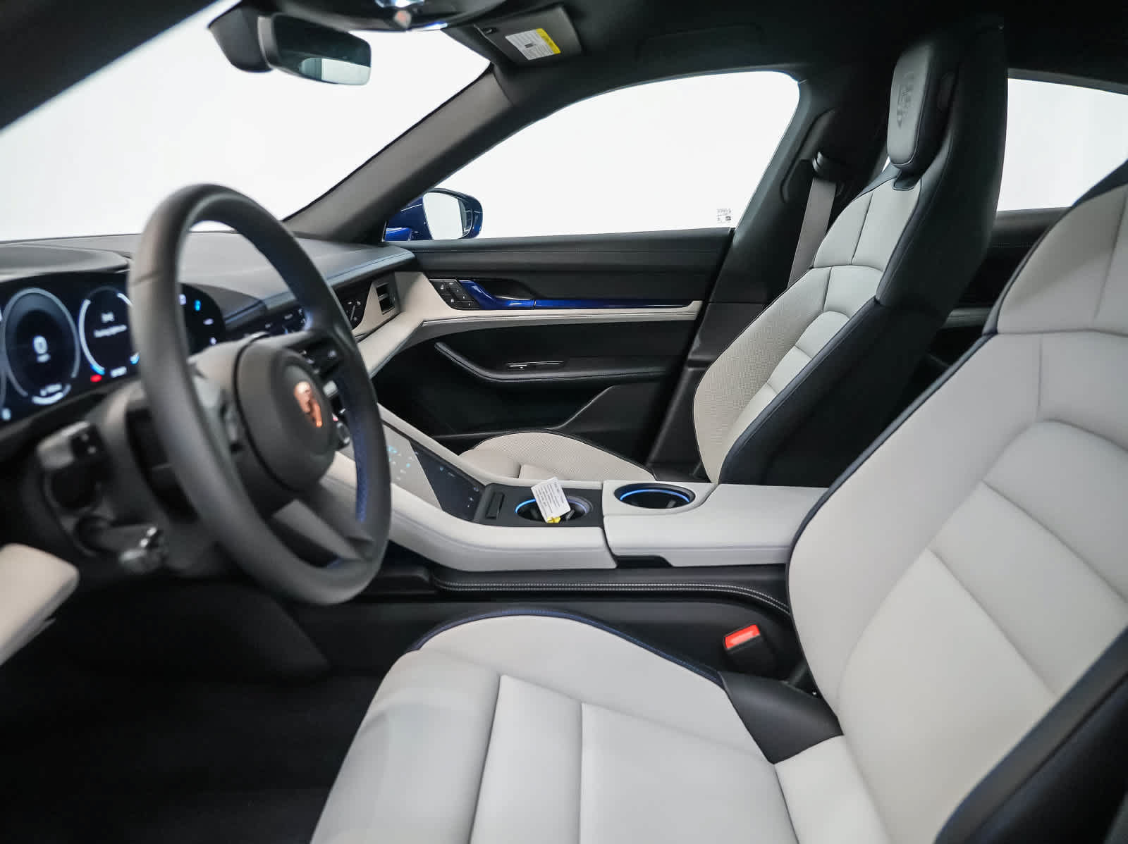 Certified 2026 Porsche Taycan RWD image 22