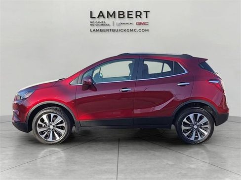 Used 2022 Buick Encore Preferred w/ Safety Package image 2