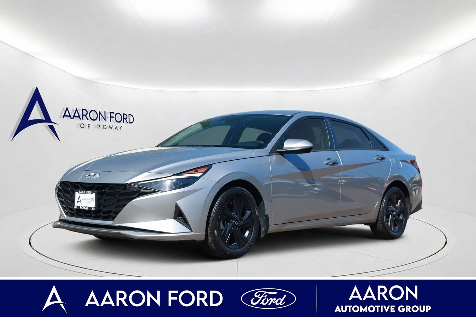 Used 2023 Hyundai Elantra SEL FWD image 1