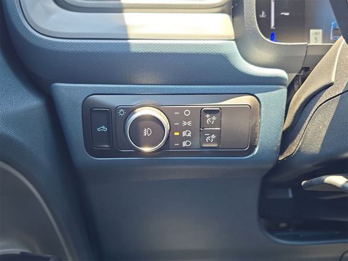 New 2025 Ford Maverick Lobo image 23