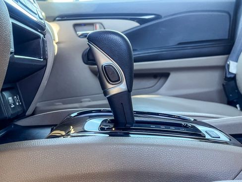 Used 2019 Honda Ridgeline RTL-E image 22