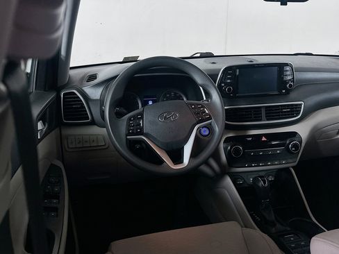 Used 2020 Hyundai Tucson Value FWD image 17