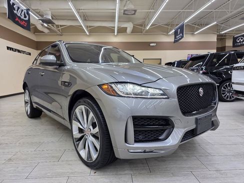 Used 2018 Jaguar F-PACE R-Sport AWD/4WD image 4