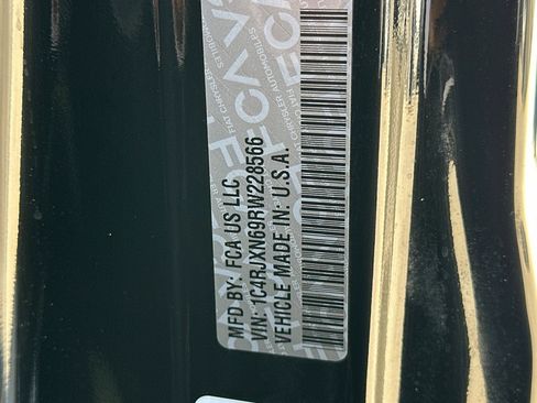 Used 2024 Jeep Wrangler Sport S w/ LED Headlamp & Fog Lamp Group image 22