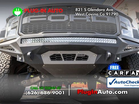 Used 2018 Ford F150 Raptor w/ Equipment Group 802A Luxury image 8