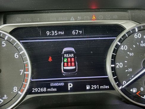 Used 2025 Nissan Pathfinder SV FWD image 18