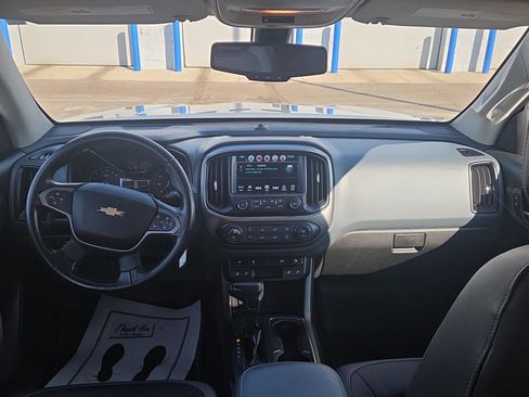 Used 2018 Chevrolet Colorado Z71 image 14