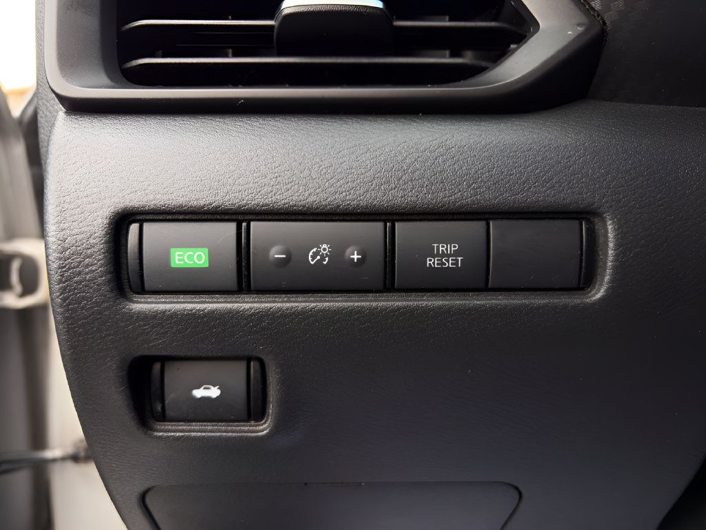 Used 2021 Nissan Sentra S FWD image 15