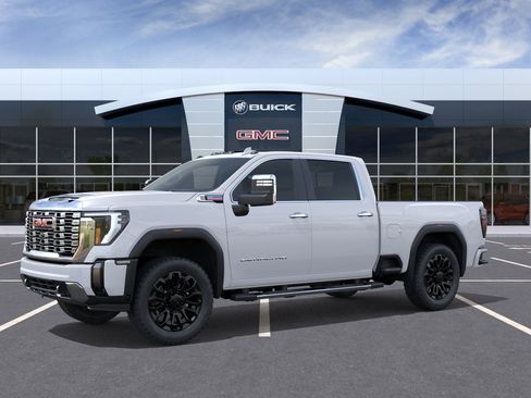 New 2026 GMC Sierra 2500 Denali w/ Technology Package AWD/4WD image 2