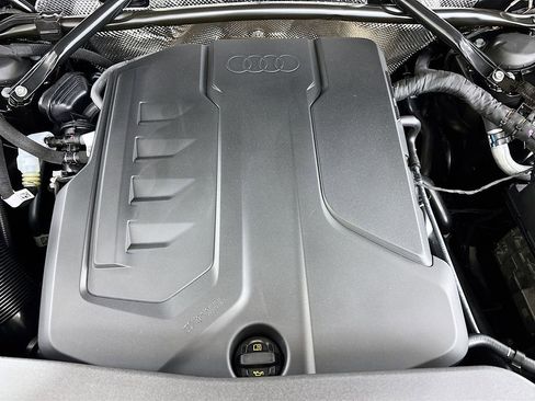 New 2025 Audi Q5 Premium Plus image 22