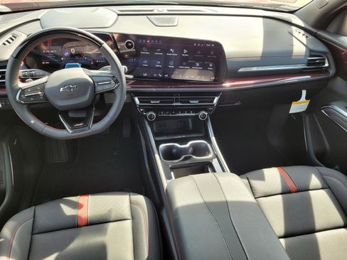 New 2026 Chevrolet Traverse RS image 12