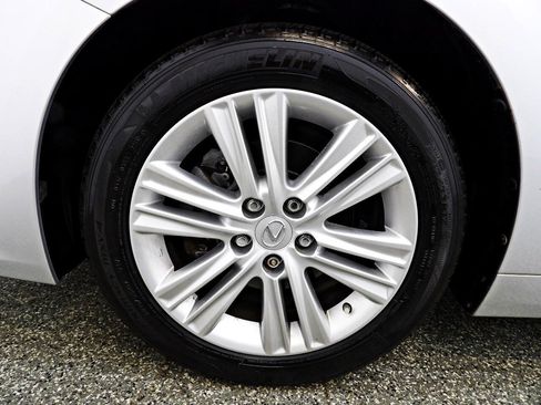 Used 2013 Lexus ES 350 w/ Premium Pkg FWD image 20