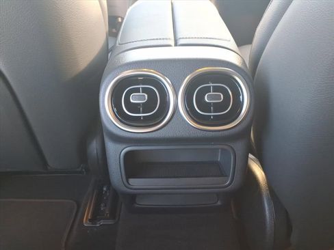 New 2026 Mercedes-Benz GLC 300 4MATIC image 27