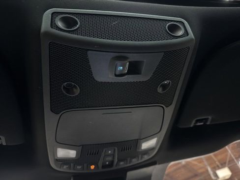 Used 2018 Ford F150 Lariat w/ Equipment Group 502A Luxury image 19