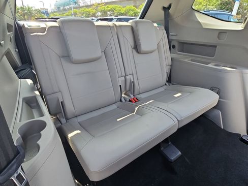 Used 2021 Volkswagen Atlas SE w/ Panoramic Sunroof Package image 12