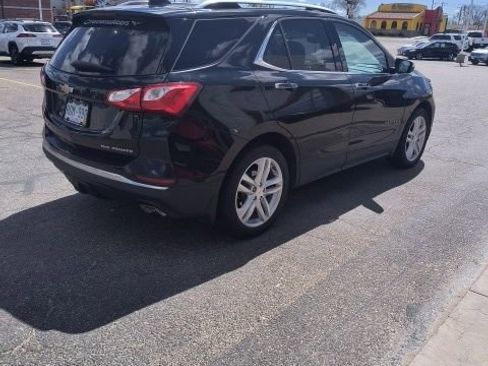 Used 2020 Chevrolet Equinox Premier image 3