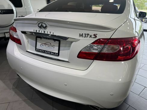 Used 2013 INFINITI M37 x w/ Premium Pkg AWD/4WD image 4