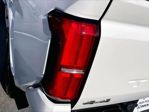 Used 2024 Toyota Tacoma SR5 image 28