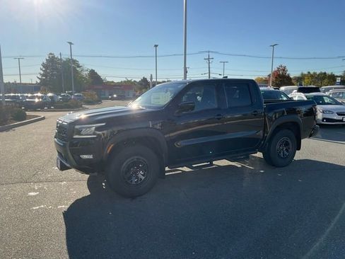 New 2026 Nissan Frontier PRO-4X w/ Pro-4x Convenience Package image 3