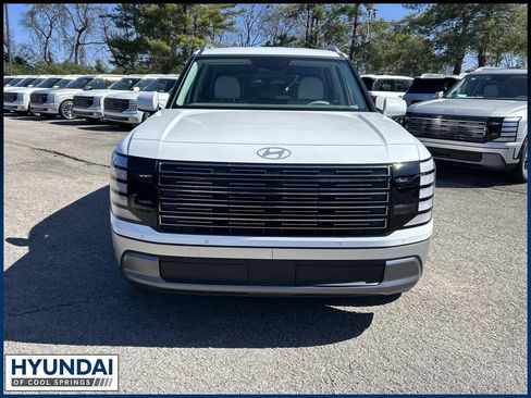 New 2026 Hyundai Palisade FWD Hybrid image 2