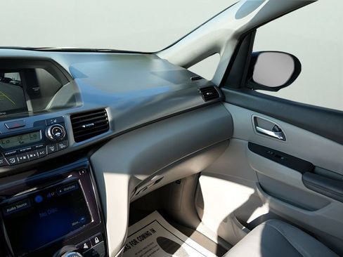 Used 2016 Honda Odyssey EX-L image 29
