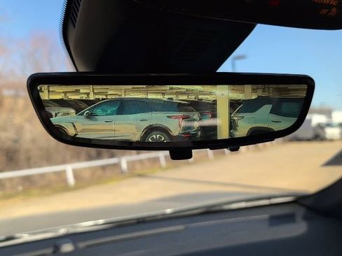 New 2026 Chevrolet Equinox LT w/ Safety and Technology Package image 24