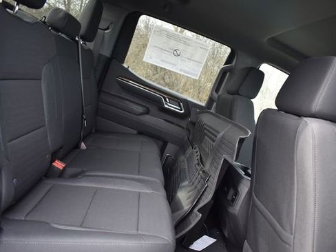 New 2026 Chevrolet Silverado 1500 LT Trail Boss w/ Dark Appearance Package image 16