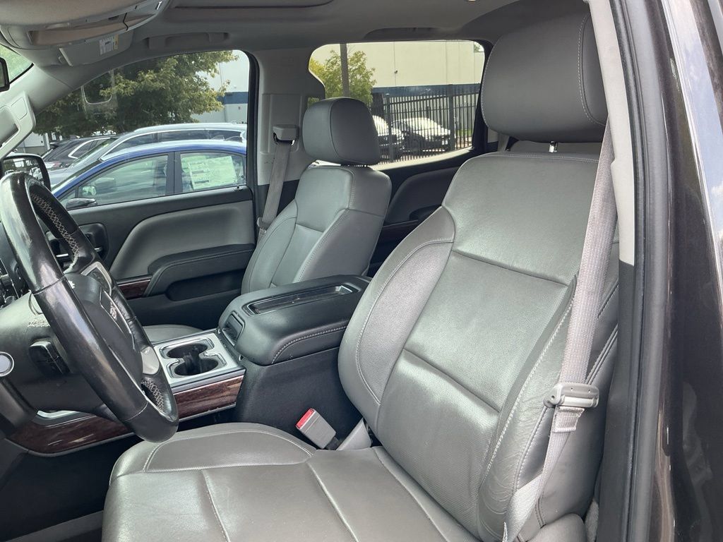 Used 2015 GMC Sierra 1500 SLT w/ SLT Crew Cab Value Package AWD/4WD image 11