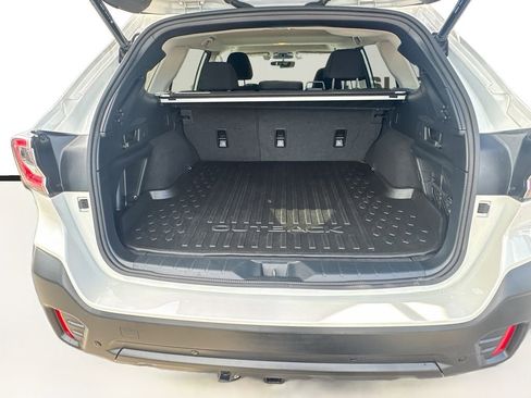 Used 2022 Subaru Outback Premium AWD/4WD image 32