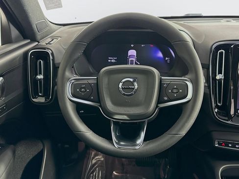 Used 2023 Volvo XC40 Recharge Plus AWD/4WD image 14
