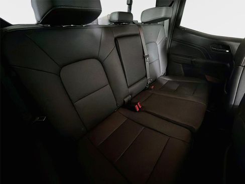New 2026 GMC Canyon Elevation w/ Convenience Package RWD image 25
