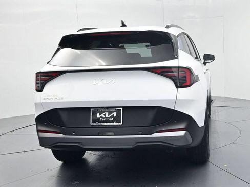Certified 2026 Kia Sportage EX w/ EX Panorama Roof Package FWD image 7
